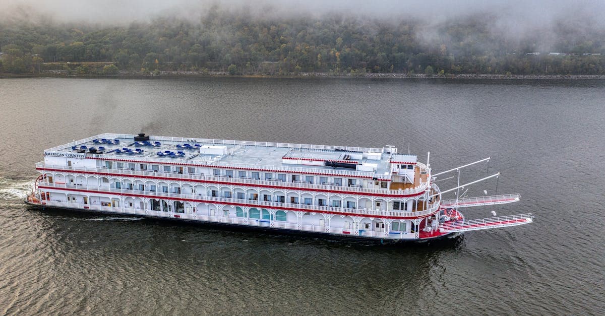 Cover Image for Sail into Adventure: Ultimate Mississippi River Cruises for Seniors